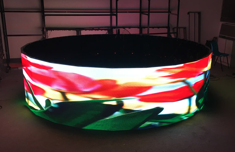 curved LED display